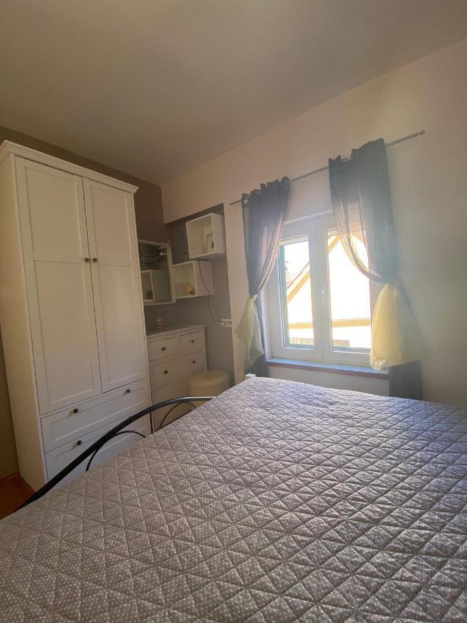 Cosy Accommodation In The Center Of Split Exterior photo